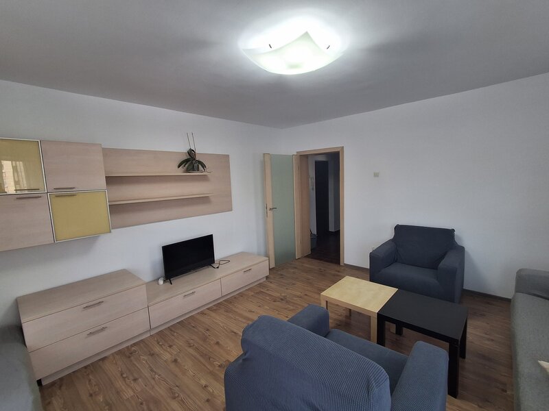 Piata Unirii, Horoscop, Ultracentral.