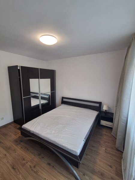 Piata Unirii, Horoscop, Ultracentral.