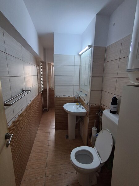 Piata Unirii, Horoscop, Ultracentral.