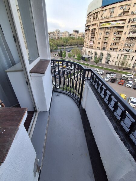 Piata Unirii, Horoscop, Ultracentral.